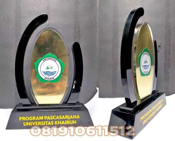 plakat resin universitas khairun